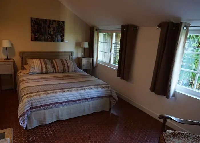 D'hotes Le Clos St Pierre Clerey